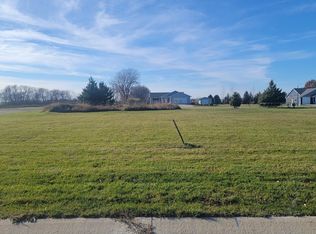 620 5th St, West Concord, MN 55985