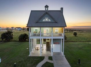 1019 Brighton Jones Blvd, Gilchrist, TX 77617