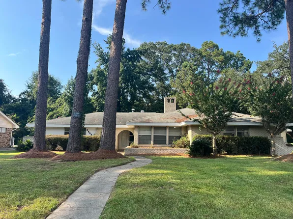 2605 Clayton Pl, Hattiesburg, MS 39402