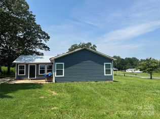 6123 Flay Rd, Cherryville, NC 28021