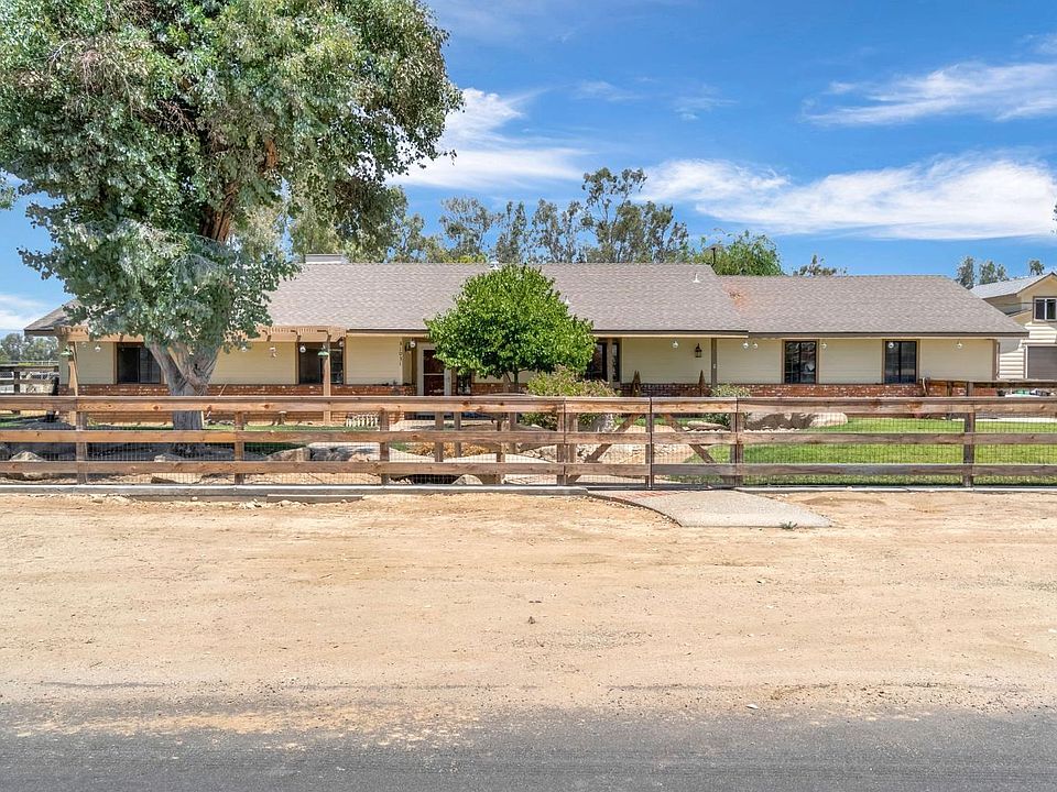 1st image of 31031 Donald Avenue
