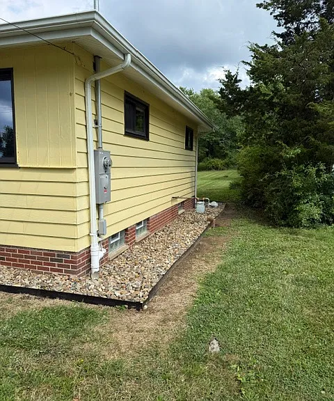 9311 Avery Rd — Photo 3