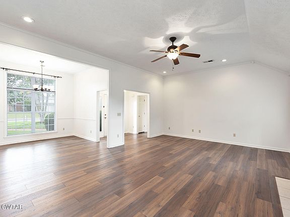 5th image of 96 Sundown Dr