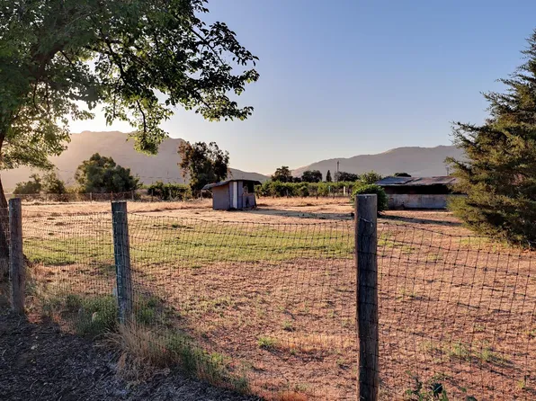 3298 Navelencia Ave, Reedley, CA 93654