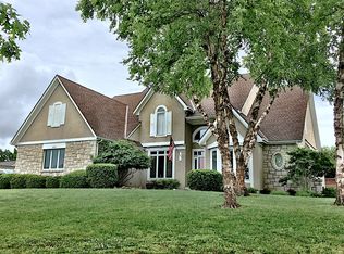21100 W 90th St, Lenexa, KS 66220