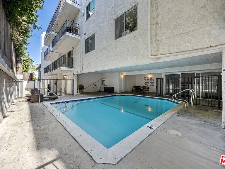1515 S Beverly Dr #202 — Photo 24