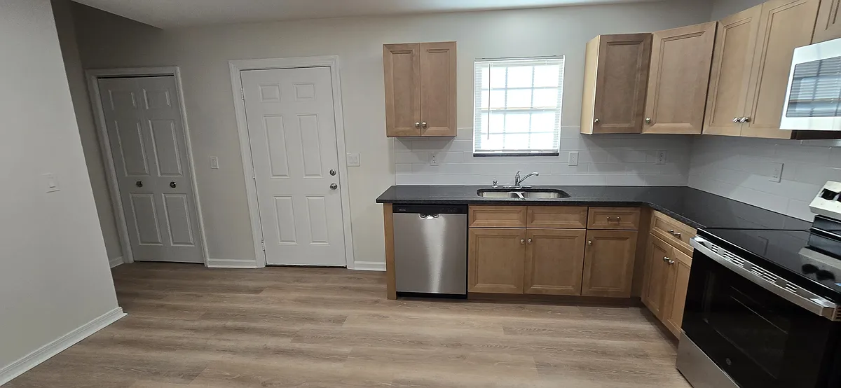 Building Photo - 3706 Prices Ln #1