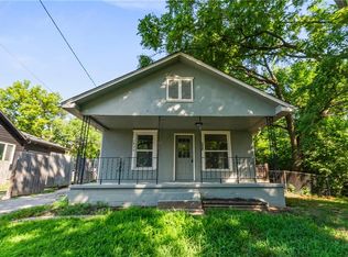 1826 Shawnee Dr, Kansas City, KS 66106