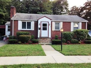 119 Farnum Rd, Waltham, MA 02453