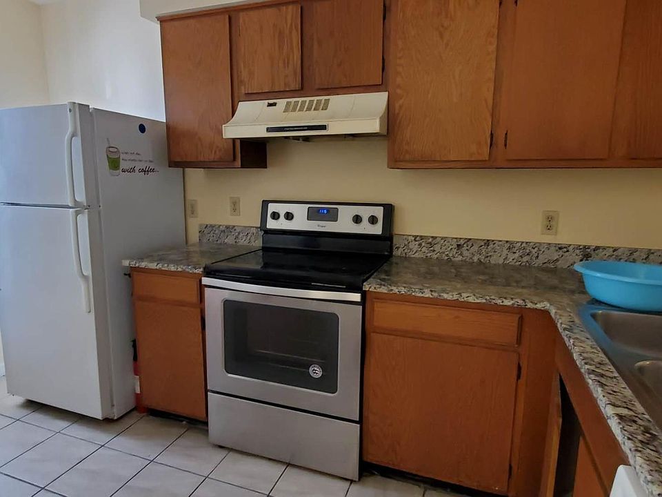 1st image of 11319 Grandville Dr