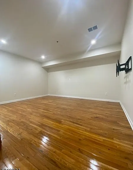 1427 S Wood Ave #4 — Photo 8