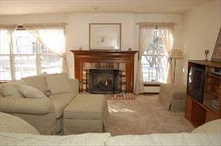 2nd image of 124 Chambord Ct