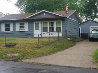 1405 Fenley St, Pekin, IL