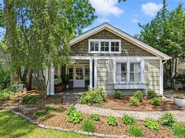 1291 Eubanks Ave, East Pt, GA 30344