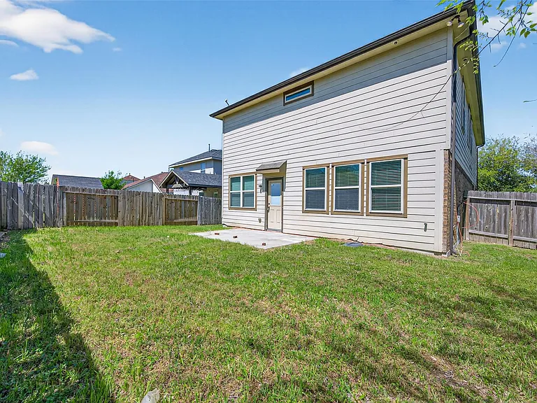 1326 Seagler Pond Ln — Photo 50