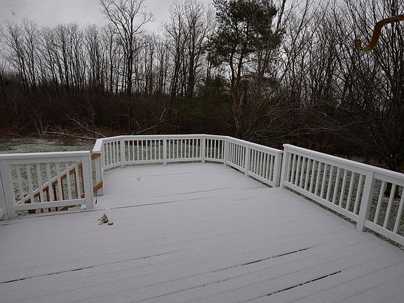 3rd image of 640 Jewett Holmwood Rd