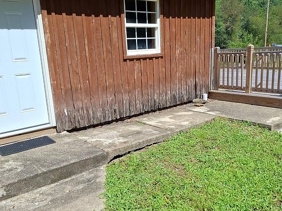 5th image of 8248 Alton Rd