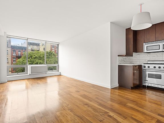 3rd image of 1 Avenue B #4B