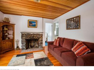 8 West Ave, Saco, ME 04072