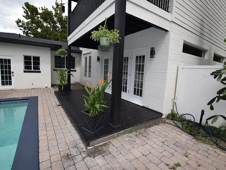 924 Boardman St — Photo 10