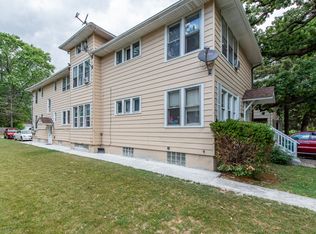 1520 North Ave, Waukegan, IL 60085