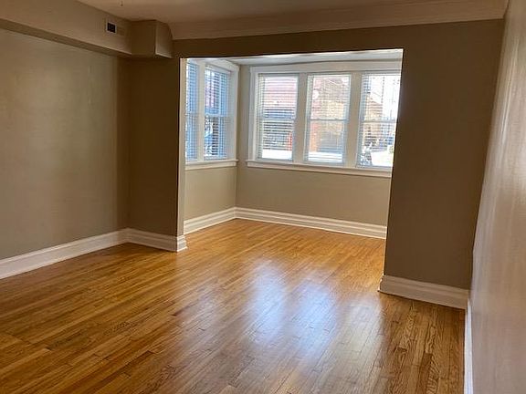5th image of 4815 N Fairfield Ave Unit G
