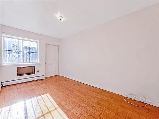 Sold by Peace of Mind Realty | media 40