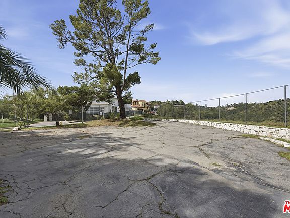 4th image of 11287 Chalon Rd