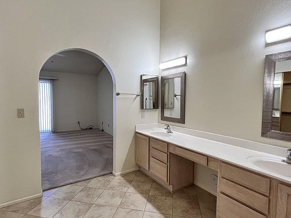 3rd image of 13430 N 92nd Way