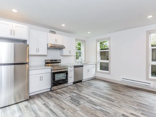4216 Bozeman, 4216 S Bozeman St #D, Seattle, WA 98118