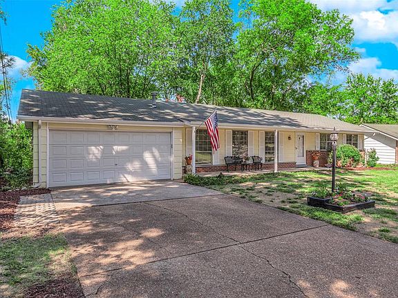 2nd image of 12691 Markaire Dr