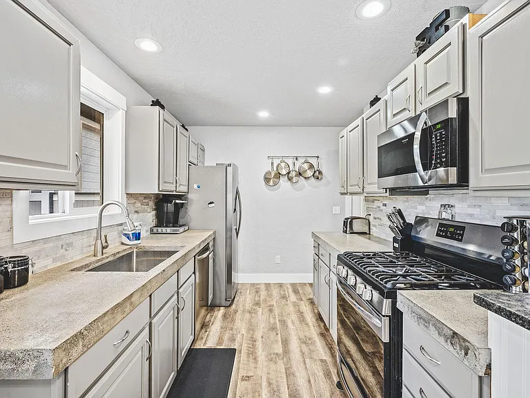 11168 N Bartlett Ave — Photo 11