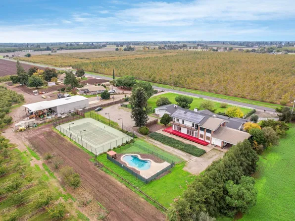 5766 N Alpine Rd, Stockton, CA 95215