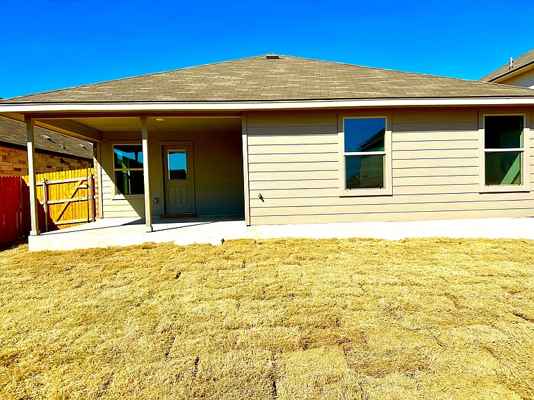 8929 Alabama Ave — Photo 30