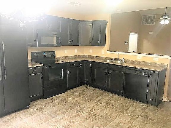 5th image of 420 Lillie Belle Ln