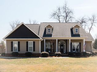 130 Lanier Loop, Kathleen, GA 31047