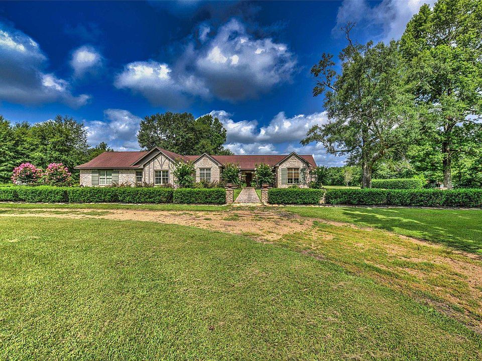 1st image of 623 County Road 4390
