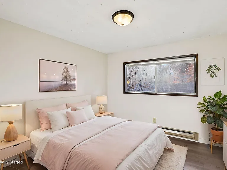 Cypress Crest Apartments — Photo 24