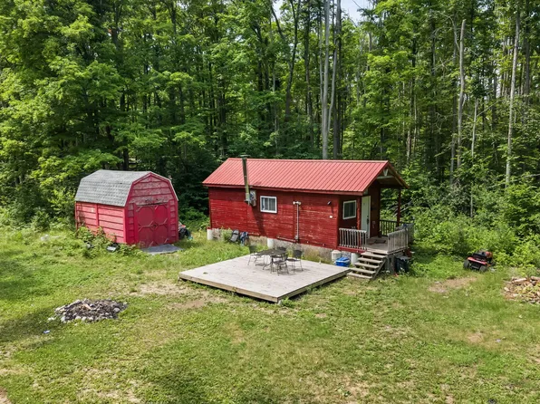 5978 Meadowlark, Frederic, MI 49733