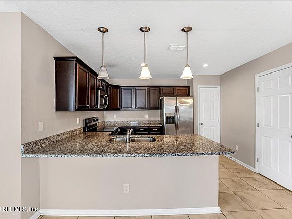 5th image of 8308 THOR Street