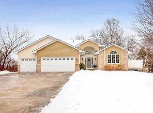 7304 Brian Dr, Centerville, MN 55038