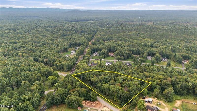 2nd image of 107 Scout Road