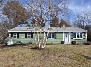 22 Jeffrey Rd, Billerica, MA 01821