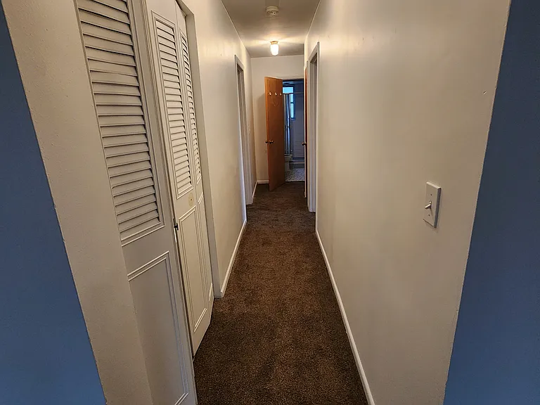 2528 Vera Ave #3 — Photo 22