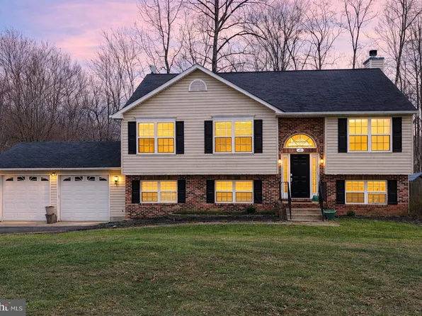 48 Boundary Dr, Stafford, VA 22556