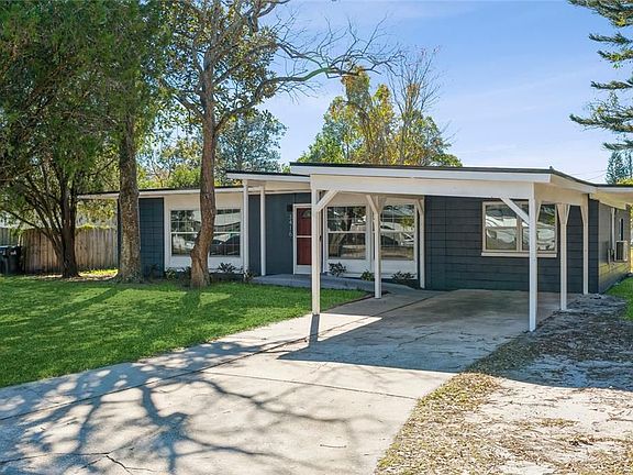 2nd image of 3416 Seagrape Dr