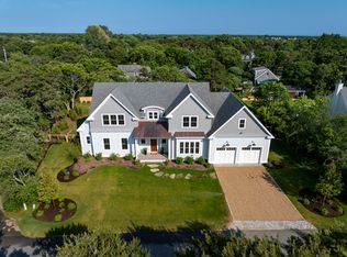 11 Brushy Ln, Edgartown, MA 02539