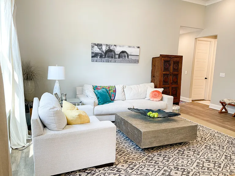 736 Turkey Oak Cv — Photo 8