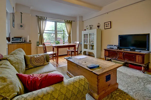 Sold by Brown Harris Stevens | media 21