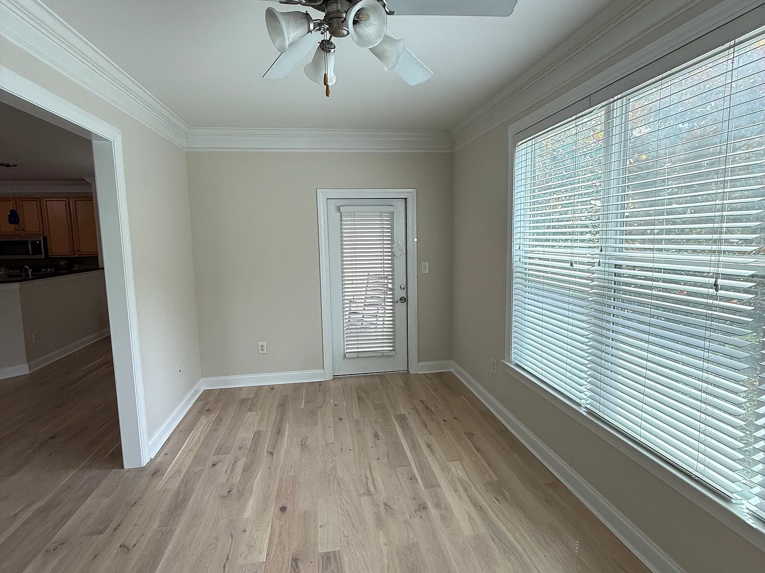 2 bed, 1339 sqft, $2,000 — Photo 3
